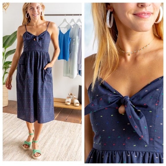 Francesca's Collections Dresses & Skirts - Francesca's Collection Confetti Print Midi Dress